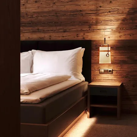 Hotel Valluga 4*