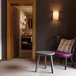 فالوجا 4*