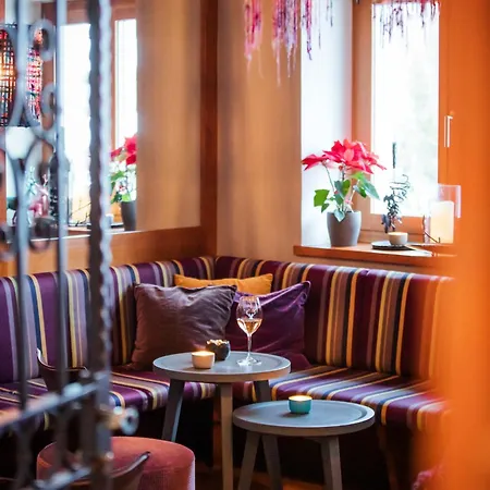 Valluga Otel Sankt Anton am Arlberg